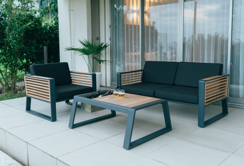 글래스를 기울이며 보내는, 극해정저택의 테라스라운지