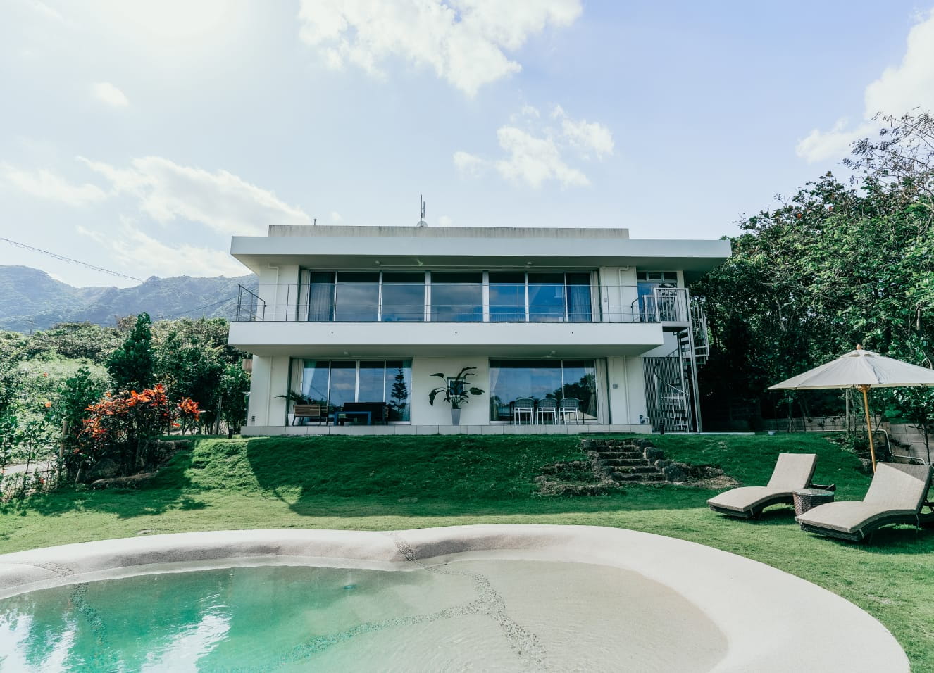 GOKKAI SEITEI exterior surrounded by nature in Kabira Yamahara, Ishigaki Island